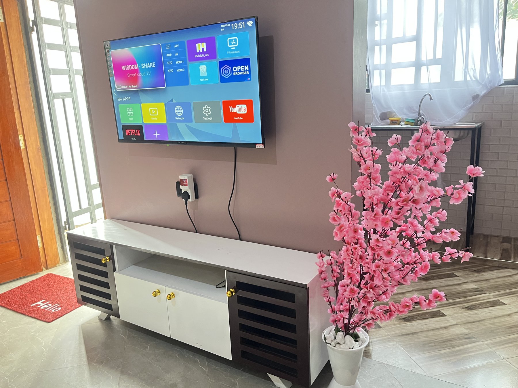 Lounge with Wi-Fi